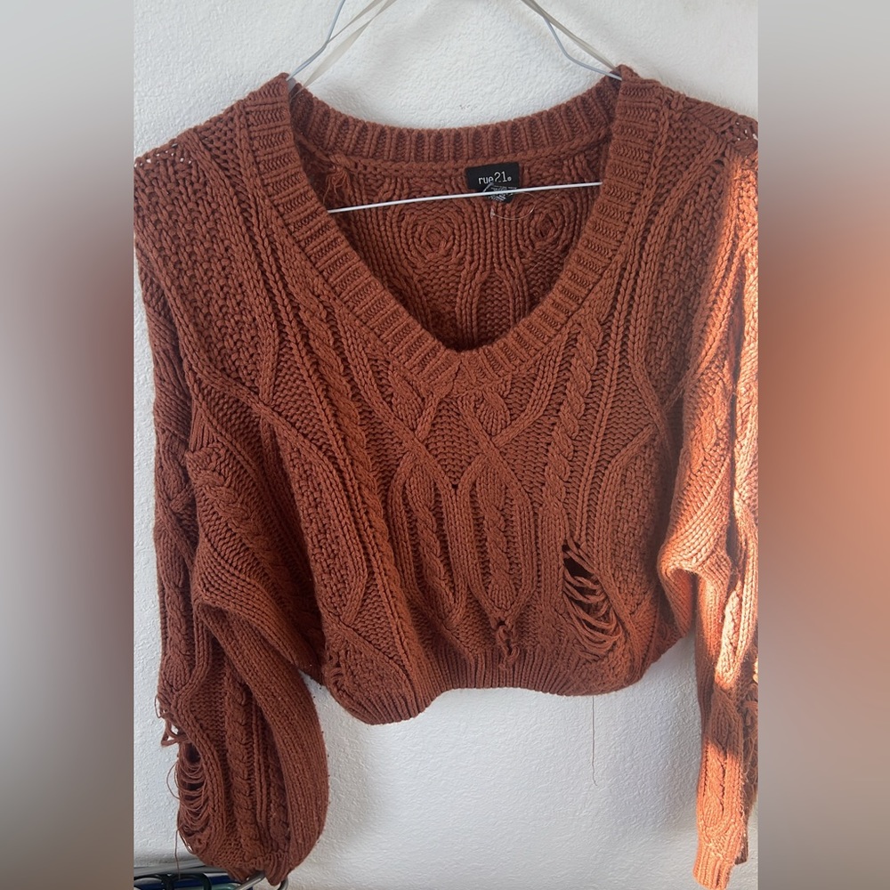 Rue 21 crop sweater
